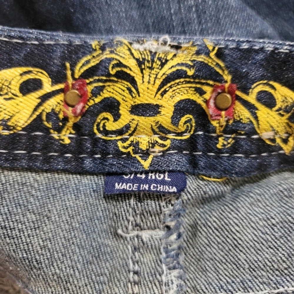 Jeans By Maurice Midrise Size 3/4 Regular Dark Wash White Stictch Gems Western. - Picture 6 of 6